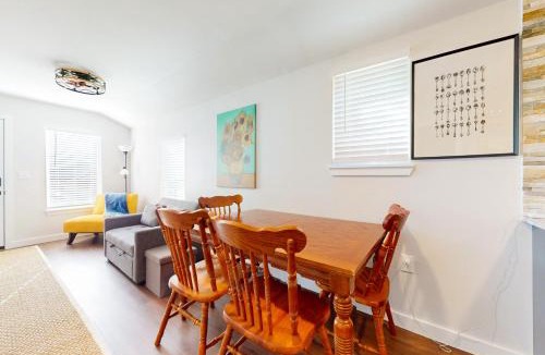 Holly House | East Villa Real
