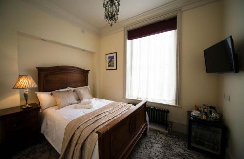 Chichester Hotel | East Walls Hotel