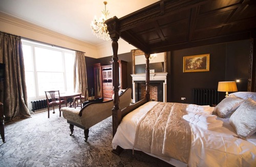 Chichester Hotel | East Walls Hotel