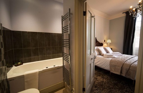 Chichester Hotel | East Walls Hotel