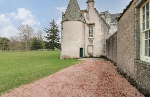 Inverurie Apartment | East Wing - Castle Fraser