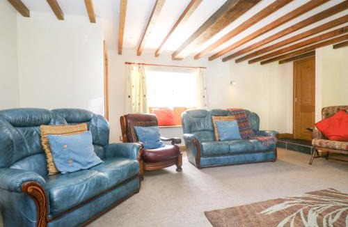 Brazzacott House | Eastcott Farmhouse