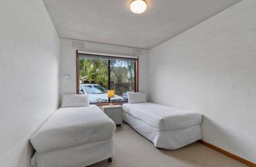Port Fairy House | Eastern Beach Unit 1