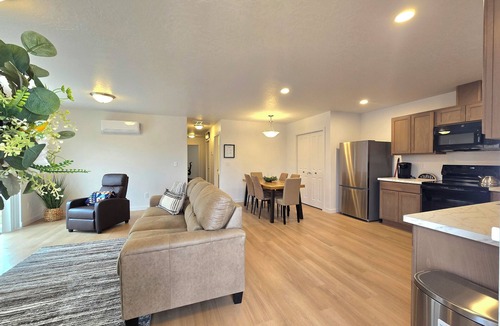 Umatilla House | Eastern Desert Chic