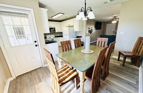 Hammond Apartment | Eastgate 18B beautiful townhouse