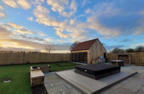 Dunholme House | Eastgate Barn, Ashlin Farm Barns