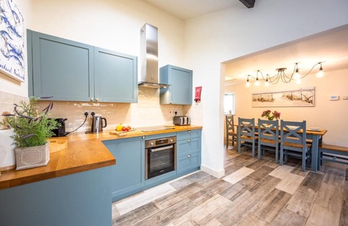 Salthouse House | Eastgate Cottage and Hideaway