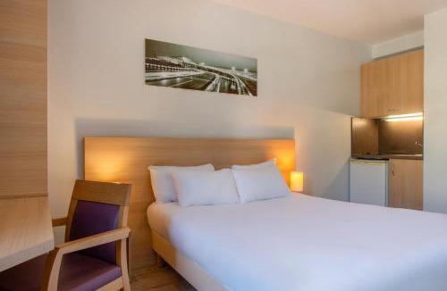 Saint-Priest Hotel | EastLodge Lyon Est Eurexpo