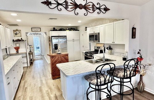 Sumter County House | Eastport Footprint - The Villages 2/2 + Workout Room and Golf Cart in The Village of Moultrie Creek