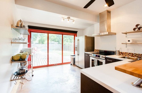 Central East Austin House | Eastside Cabana - Near UT + Downtown - Fenced Yard