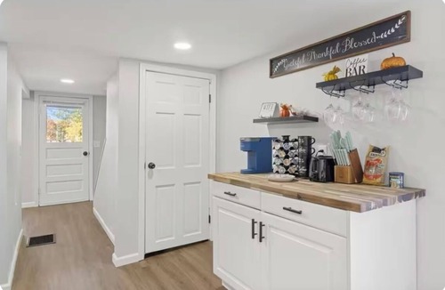 East Rochester House | Eastside Cozy Getaway in East Rochester