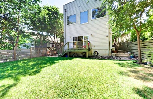Blackshear-Prospect Hill House | Eastside Downtown Skyline Stunner