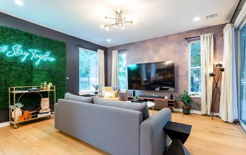Govalle House | Eastside House Supreme Downtown 6 Min Drive