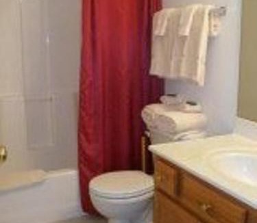 Lynchburg Hotel | Eastside Suites