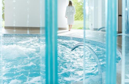 Bilting Hotel | Eastwell Manor, Champneys Hotel & Spa