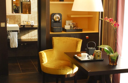 Paquis Navigation Hotel | Eastwest Hotel by Malone