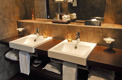 Paquis Navigation Hotel | Eastwest Hotel by Malone