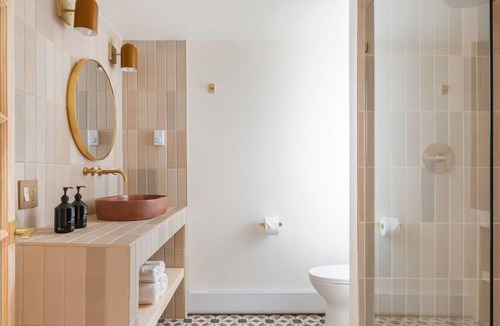 Lake Placid Hotel | Eastwind Hotel Lake Placid