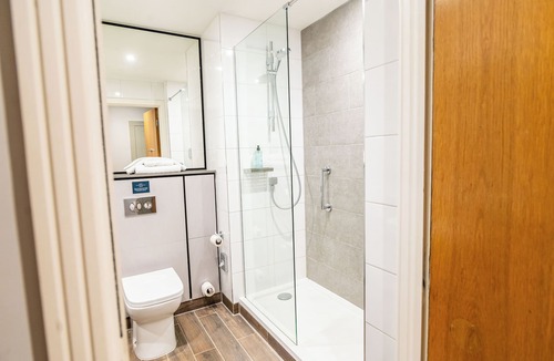 Brinsley Hotel | Eastwood Hall