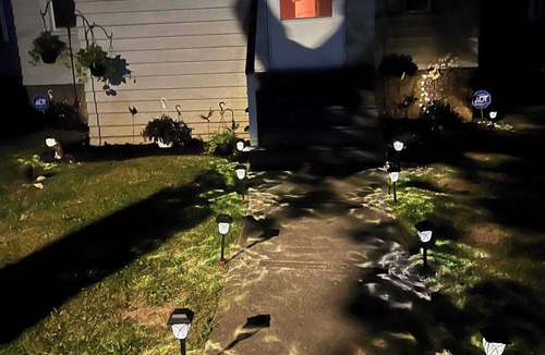 Syracuse Apartment | Eastwoods finest (unit #2)