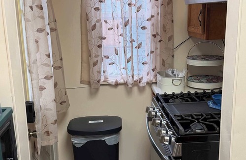 Syracuse Apartment | Eastwood’s Finest!