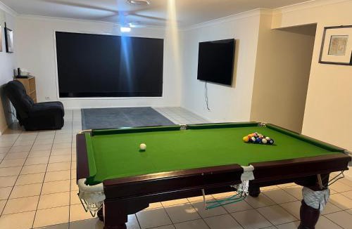 Redbank Plains House | Easy Access accomodation