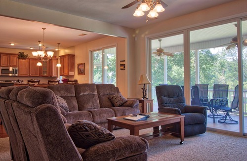 Seneca House | Easy access lake front beach & boat ramp, waterfront patio, NEW OPENINGS END AUG