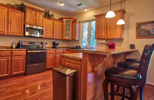 Seneca House | Easy access lake front beach & boat ramp, waterfront patio, NEW OPENINGS END AUG