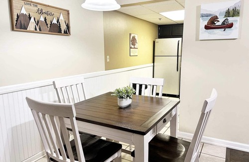 Pigeon Forge Condo | Easy Access Off The Parkway, Close to Everything!