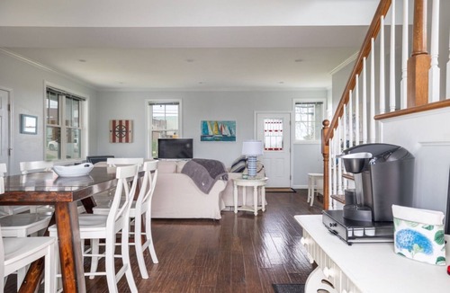 Block Island House | Easy Breezy living!