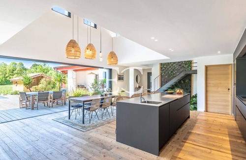 Ahetze Villa | Easy Clés- Villa pool A/C - 15 min beaches