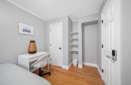 Columbus Park - Andrew Square Apartment | Easy Commute South Boston 4BR 1BTH Apartment