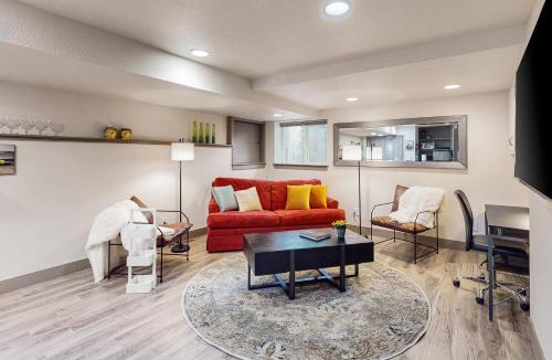 Greeley House | Easy Commuting! Renovated Greeley Apartment