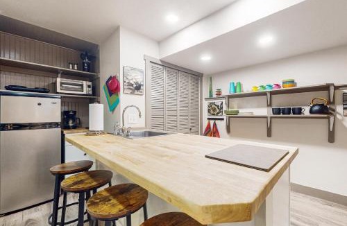 Greeley House | Easy Commuting! Renovated Greeley Apartment