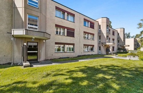 District 8 Apartment | Easy-going central Apartment in Zurich