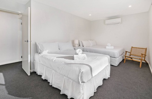Tootgarook House | Easy Living Bayside Accommodation