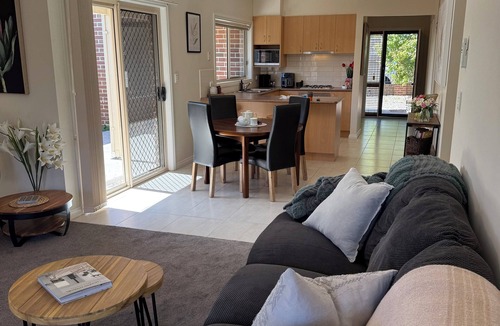 Kilmore House | EASY LIVING BnB IN KILMORE