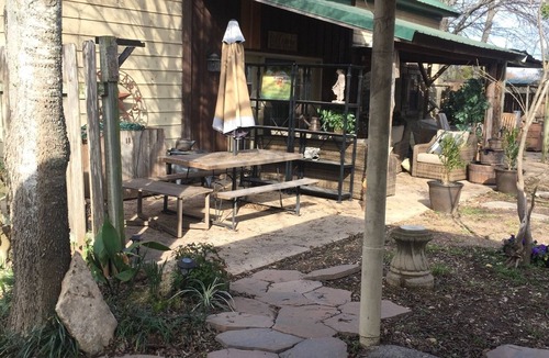 Ross House | Easy living country style Cottonseed House