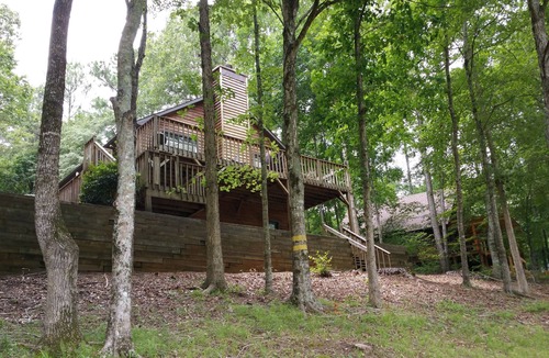 Eatonton Cabin | Easy living on the Lake.