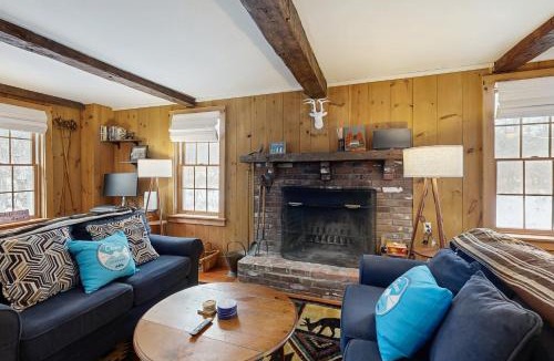 Plymouth House | Easy Living