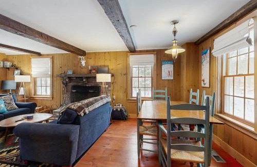 Plymouth House | Easy Living