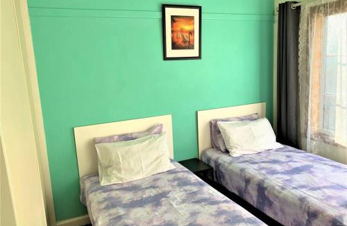 Springvale House | Easy Self Check-in accomodation