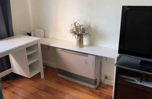 Springvale House | Easy Self Check-in accomodation