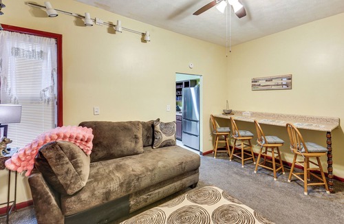 South Oakland House | Easy University & Hospital Access! Pittsburgh Home
