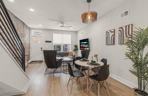 South Philadelphia House | Easy Walk 2 Stadiums- Kid Friendly Game Room