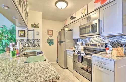 Royal Palm Bay Condo | Easy Walk to Pool, Family Kids Friendly by Disney