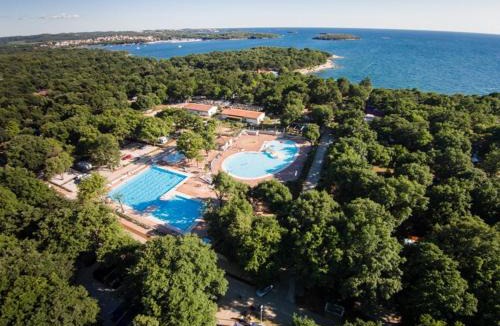 Zelena Other | Easyatent Safari tents Bijela Uvala