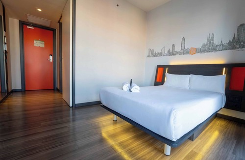 El Port Hotel | easyHotel Barcelona Fira