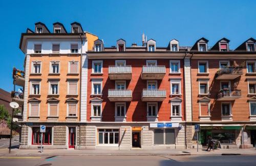 Gewerbeschule Hotel | easyHotel Zürich City Limmatplatz