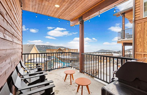 Sandpoint House | Eat Sleep Play